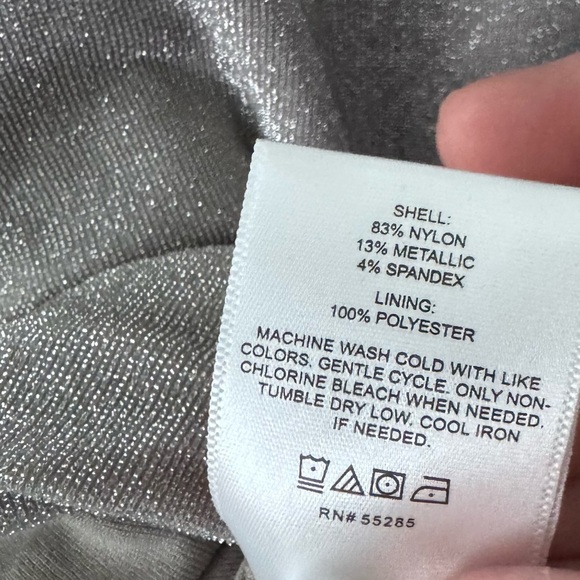 NWT Express Silver sparkly drapey blouse Size XL - Picture 9 of 9